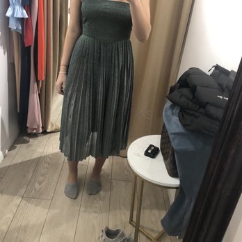 JAUS - This was the dress that in my opinion was cheaply made - Women's Clothing Near Me - Birmingham, Michigan