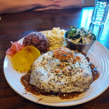 Ono Kine Grindz - Loco Moco Plate - Hawaiian Near Me - Wauwatosa, Wisconsin