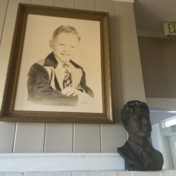 Clinton Birthplace Foundation Visitors Center