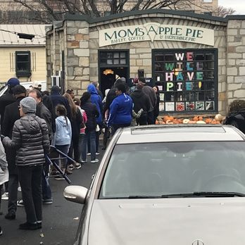 Mom's Apple Pie Bakery - Long wait line outside the store 9:00 AM. - Bakeries Near Me - Leesburg, Virginia Mom's Apple Pie Bakery - Long wait line outside the store 9:00 AM. - Bakeries Near Me - Leesburg, Virginia