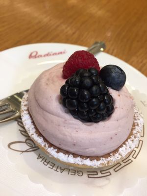 Gelateria Pasticceria Badiani by null