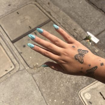 Luxurious Nails - cat eye acrylic full set - Nail Salons Near Me - San Anselmo, California