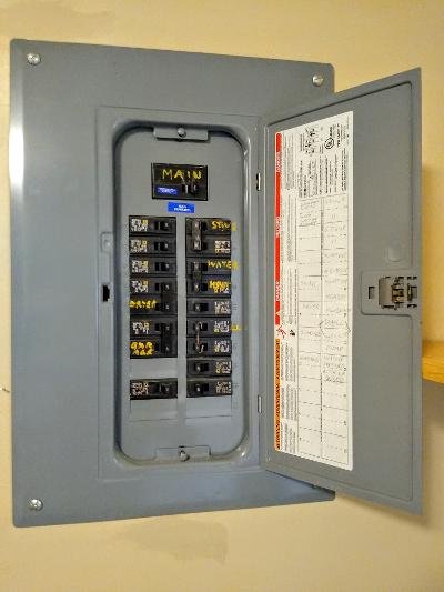 Slide of Apple Electric and Handyman