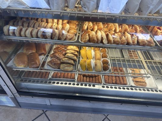 Cakeland Bakery by null
