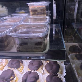 Village Bakery - Bakeries Near Me - Davis, California