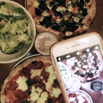 Pitfire Pizza - A snap of a snap - Pizza Near Me - Culver City, California
