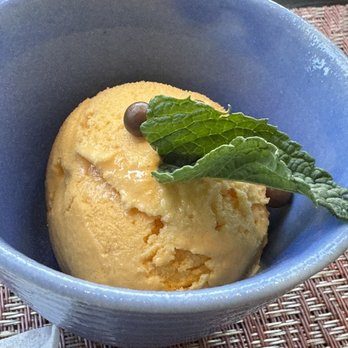 Hana Izumi - Complimentary mango ice cream for mothers only on Mother's Day - Japanese Near Me - Millbrae, California