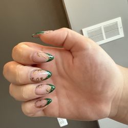 Bloomfield Nails & Spa