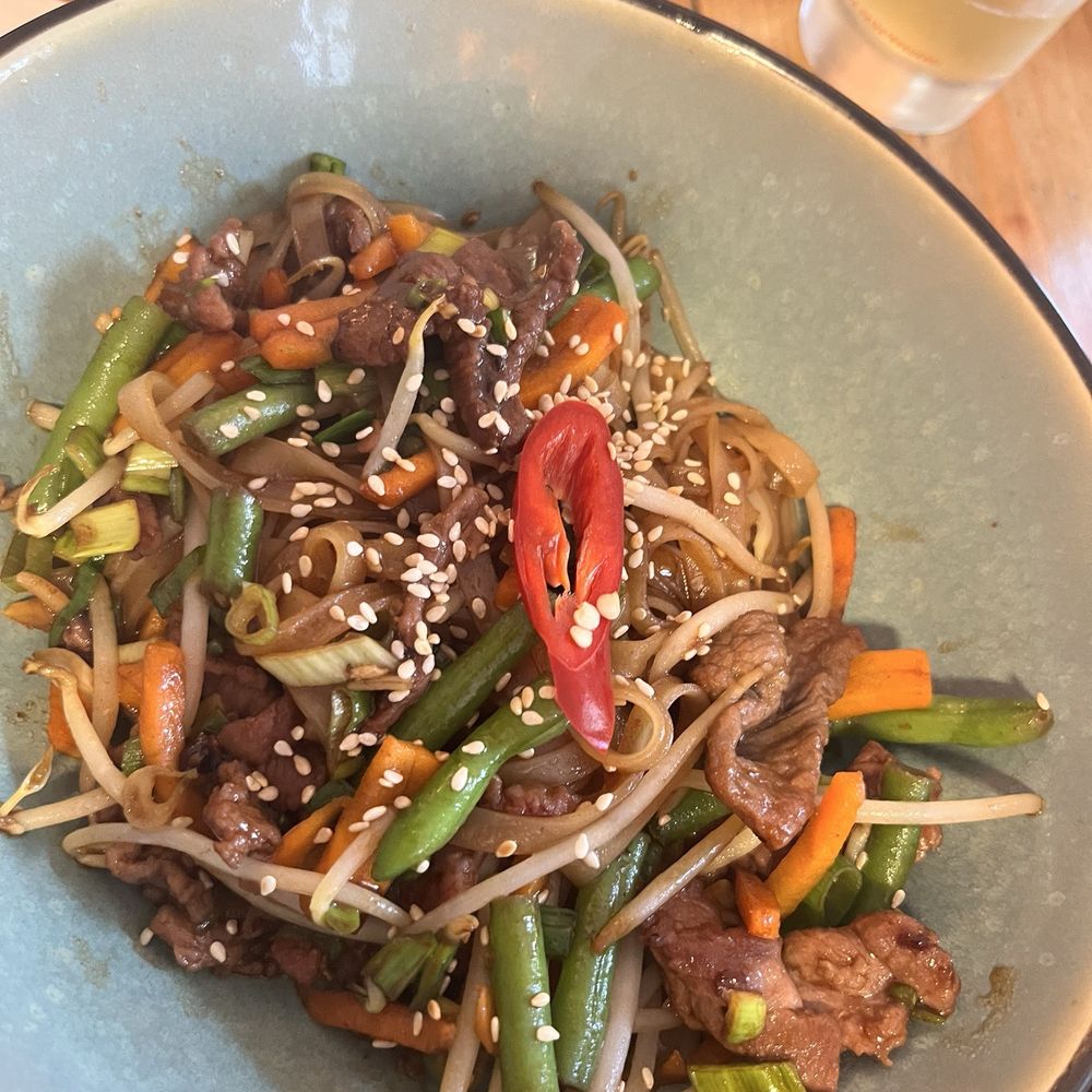 Uncle Van - Vietnamese Near Me - Salzburg, 5 Uncle Van - Vietnamese Near Me - Salzburg, 5