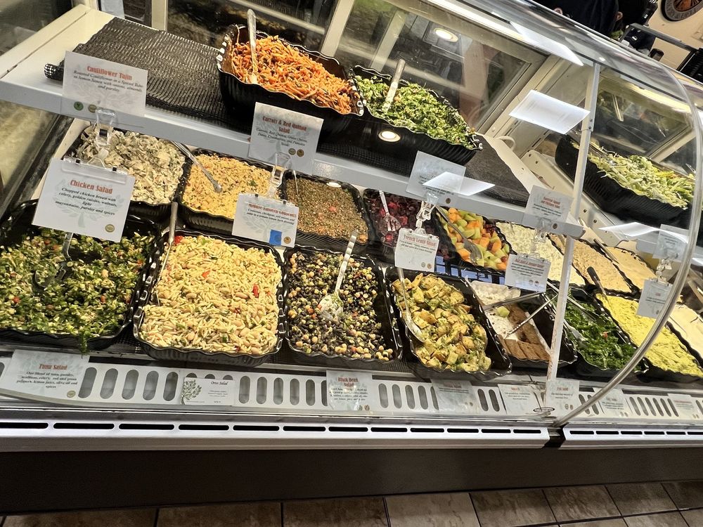 Food from Neomonde Mediterranean Raleigh