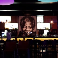 Mandela Grill and Bar - El bar