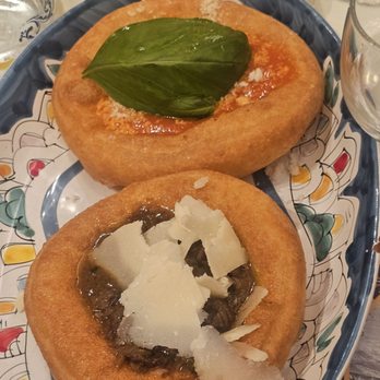 Pizza Forum - Fried pizza - Pizza Near Me - Rome, RM Pizza Forum - Fried pizza - Pizza Near Me - Rome, RM