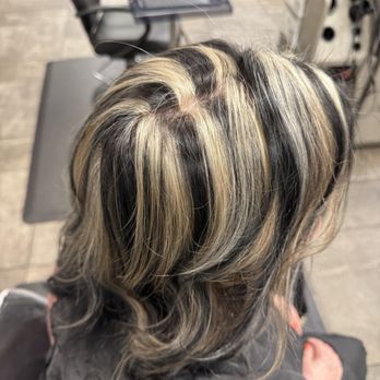 Mikell Coiffure - Before: Zebra-stripes. 1980 anyone? - Hair Salons Near Me - Manhattan Beach, California Mikell Coiffure - Before: Zebra-stripes. 1980 anyone? - Hair Salons Near Me - Manhattan Beach, California