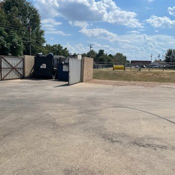 Prestigious Learning Academy - Fenced in area with NO toys! Next to the dumpster - Child Care & Day Care Near Me - Irving, Texas