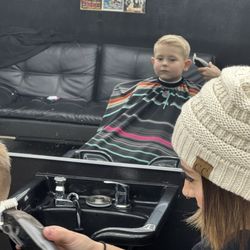 The Neighborhood Barbers