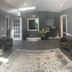 Evergreen Healthcare Associates - Waiting Room