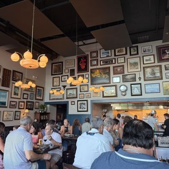 The Archer - Inside seating - American Near Me - Charleston, South Carolina