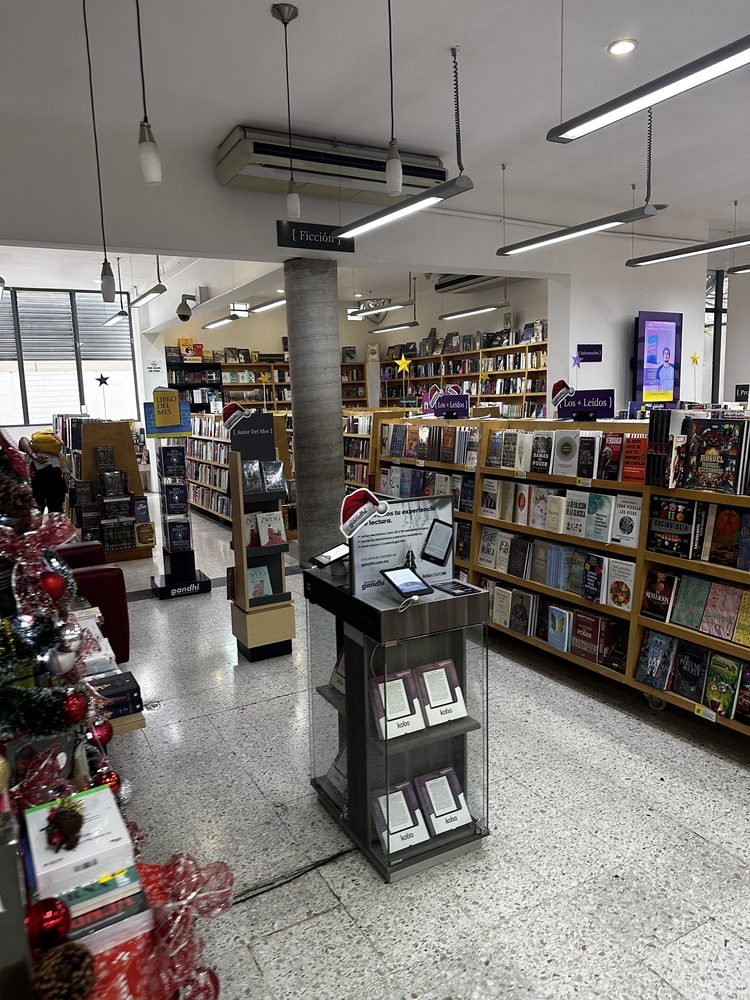 LIBRERÍAS GANDHI - Updated February 2026 - 53 Photos & 21 Reviews ...