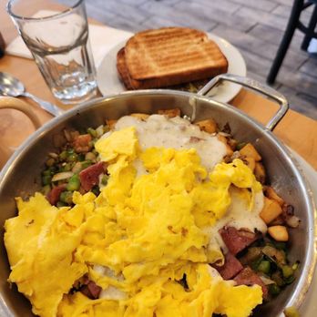 Waffles Kafe - Henhouse Skillet - Breakfast & Brunch Near Me - New Lenox, Illinois Waffles Kafe - Henhouse Skillet - Breakfast & Brunch Near Me - New Lenox, Illinois
