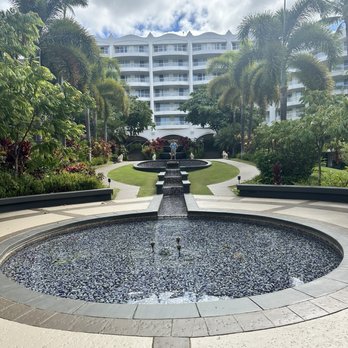 Fairmont Kea Lani - Part of the grounds - Resorts Near Me - Wailea, Hawaii