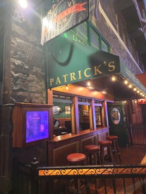 Patricks Gaslamp Pub by null