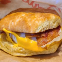 Tim Hortons - Breakfast sandwich