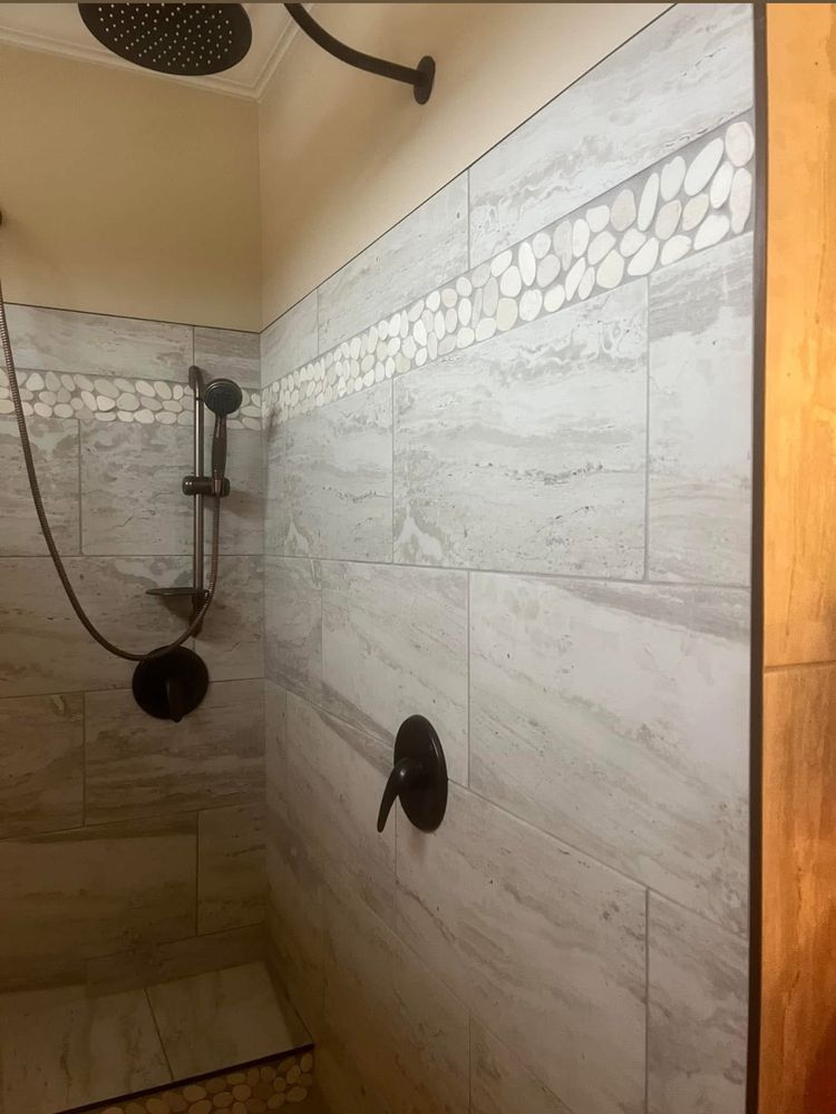 Slide of R And R Roofing And Home Improvement