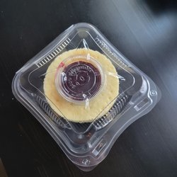 Say Vrai Gluten-Free - Mini cheesecake with blueberry sauce topping