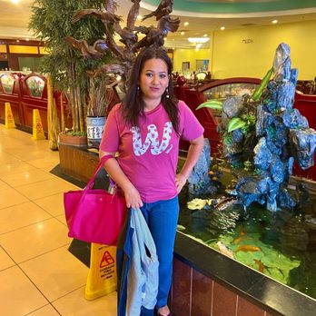 World Gourmet Buffet - Pretty Displays and Decorations inside - Buffets Near Me - Fremont, California World Gourmet Buffet - Pretty Displays and Decorations inside - Buffets Near Me - Fremont, California
