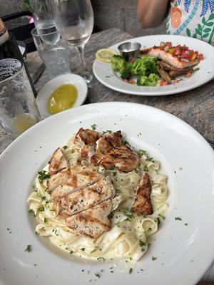 Millrock Restaurant & Bar Room by null