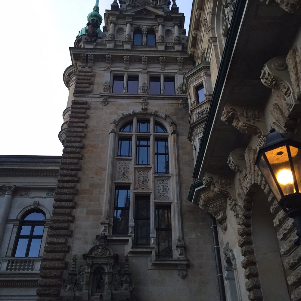 Hamburger Rathaus - Landmarks & Historical Buildings Near Me - Hamburg, HH