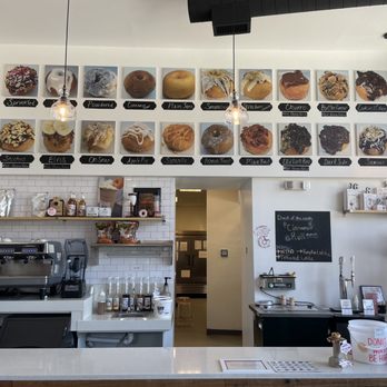 Simply Done Donuts - Food Trucks Near Me - Dunwoody, Georgia Simply Done Donuts - Food Trucks Near Me - Dunwoody, Georgia