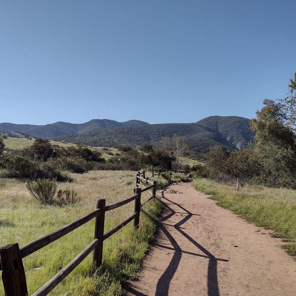 Oak Canyon Trail - Beautiful greenery - Hiking Near Me Oak Canyon Trail - Beautiful greenery - Hiking Near Me