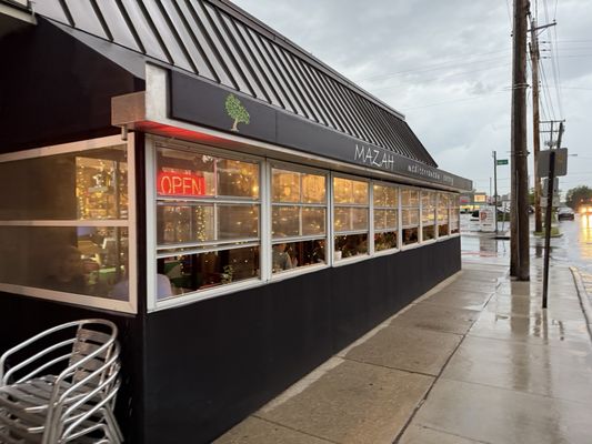 Mazah Mediterranean Eatery by null