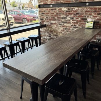 The Poke Co. - Long Beach - Seating - Poke Near Me - Long Beach, California