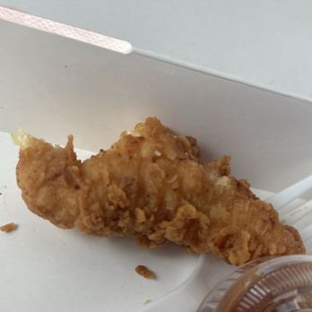 Jollibee - Three piece tender but got 4 broken up pieces of chicken - Chicken Shop Near Me - Sterling Heights, Michigan Jollibee - Three piece tender but got 4 broken up pieces of chicken - Chicken Shop Near Me - Sterling Heights, Michigan