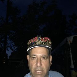 Kiss me wearing the king's hat with a nice smile from my friendly dentist you know what they say happy smiles happy life