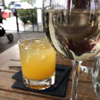Kitchen 86 - Bars Near Me - Palm Desert, California