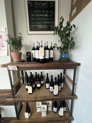 Tommy's Wine Bar by null