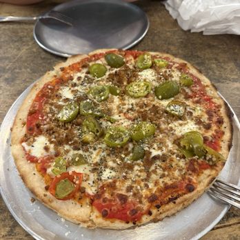 Sidewall Pizza Company - Spicy Italian Pizza - Pizza Near Me - Bozeman, Montana