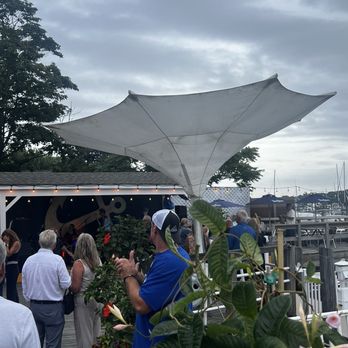 The Oar Steak & Seafood Grille - Dance the night away! - Seafood Near Me - Patchogue, New York