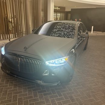 Phoenix Luxury Ride - Maybach - Limos Near Me Phoenix Luxury Ride - Maybach - Limos Near Me