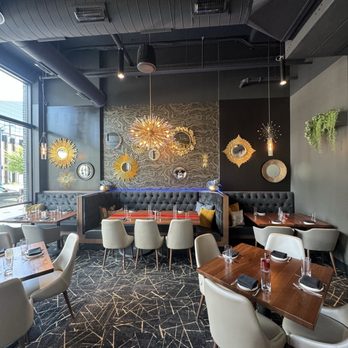 CUT132 - Interior - Steakhouses Near Me - Columbus, Ohio