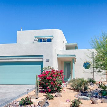 Geoffrey Moore - Wonderful lines on this newer home in Escena in Palm Springs. - Real Estate Agents Near Me Geoffrey Moore - Wonderful lines on this newer home in Escena in Palm Springs. - Real Estate Agents Near Me