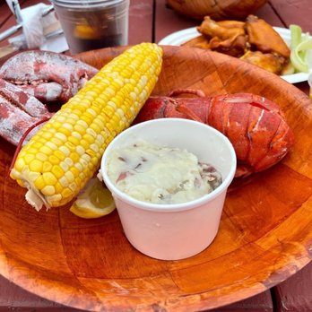 Houser's Bar - Lobster dinner - Bars Near Me - Ocean Beach, New York