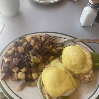 Penfold's Café - California Benedict - Breakfast & Brunch Near Me - Temecula, California Penfold's Café - California Benedict - Breakfast & Brunch Near Me - Temecula, California