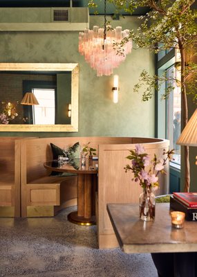 Champers Social Club by null