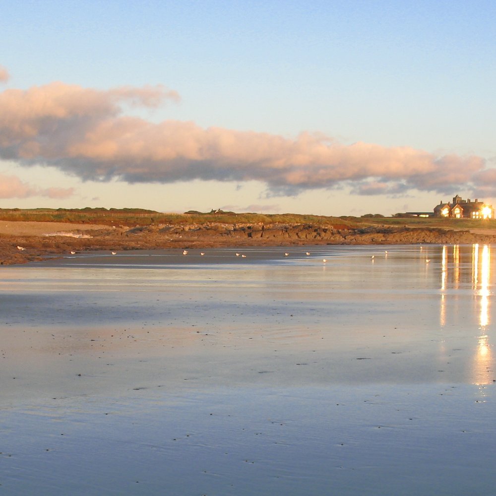 Rest Bay - Rest Bay, Porthcawl - Beaches Near Me