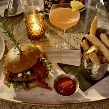 GRANVILLE - New American Near Me - Pasadena, California