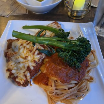 Massoni’s Italian Restaurant - Chicken Parmigiana - Italian Near Me - Nottingham, Maryland